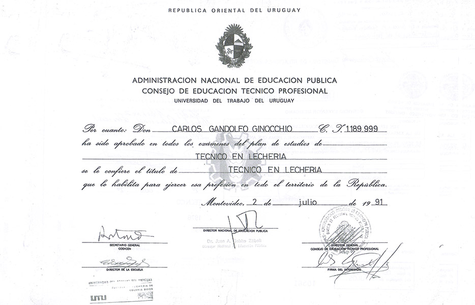 URUGUAY 1991 | Carlos Gandolfo Ginocchio . Técnico en Lecheria